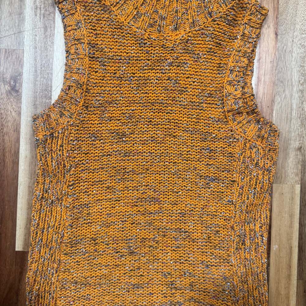 Anthropologie Orange knit mock neck sleeveless pullover sleeveless sweater